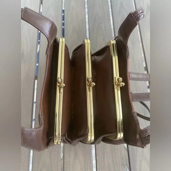 Lou Taylor Italian Vintage Triple Clasp handbag with mirror - Picture 4 of 6